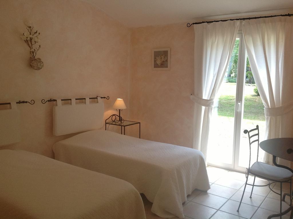 Le Clos Des Cigales Roussillon en Isere Δωμάτιο φωτογραφία