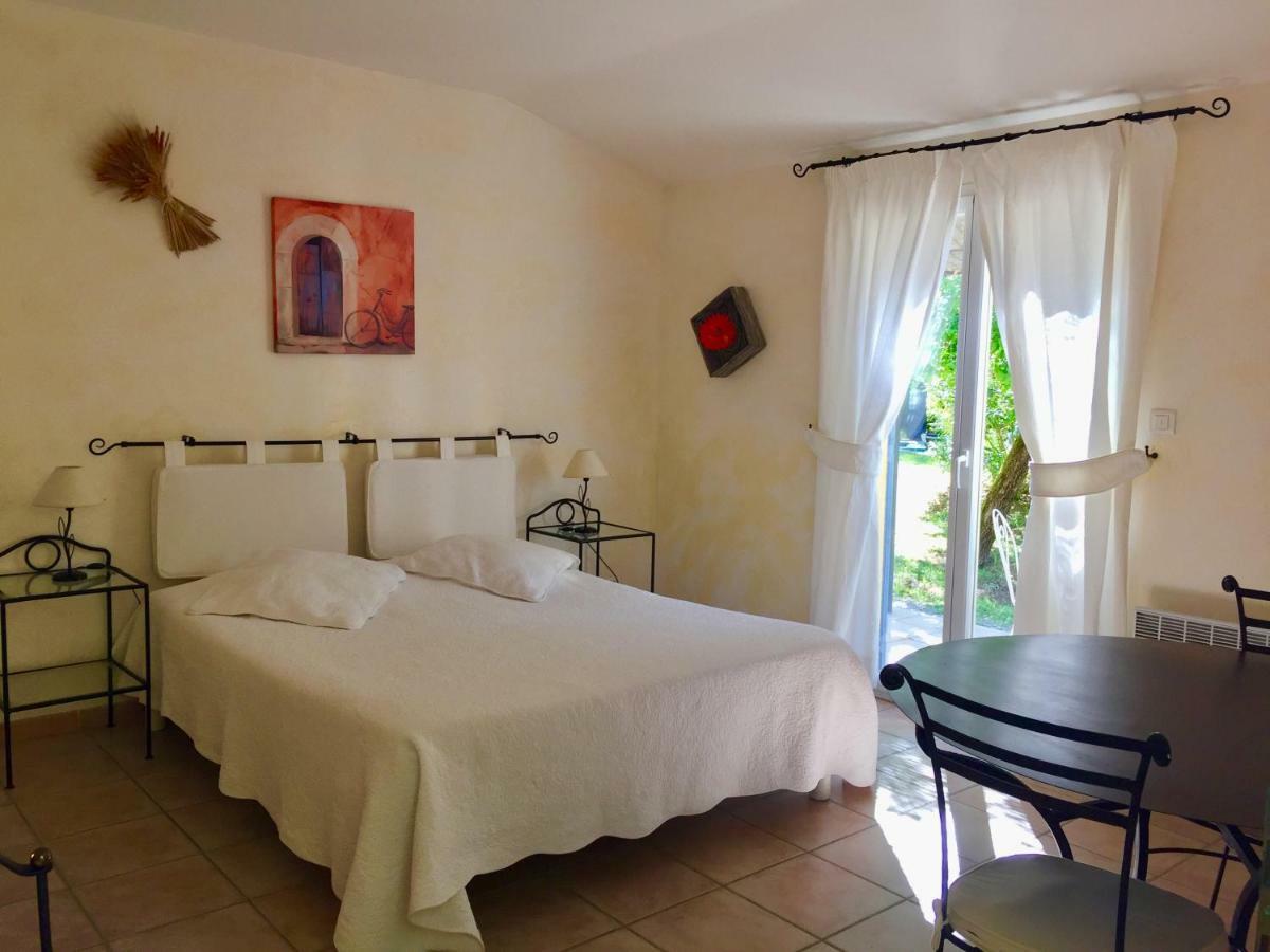 Le Clos Des Cigales Roussillon en Isere Εξωτερικό φωτογραφία